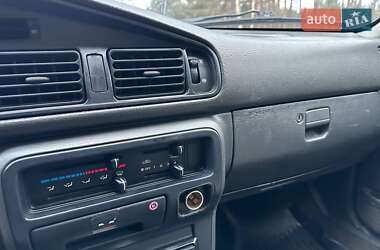 Седан Mazda 626 1988 в Малині
