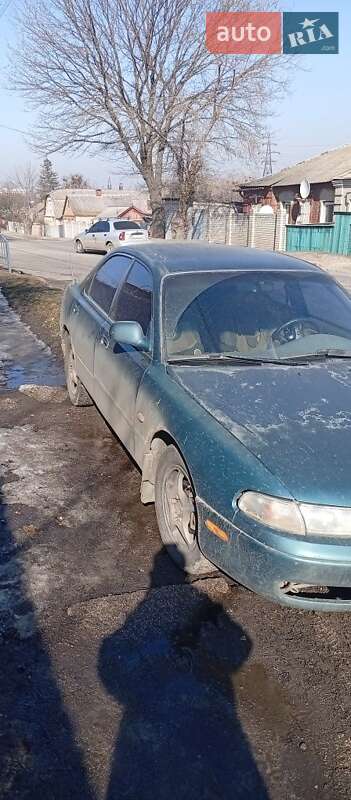 Седан Mazda 626 1994 в Сумах