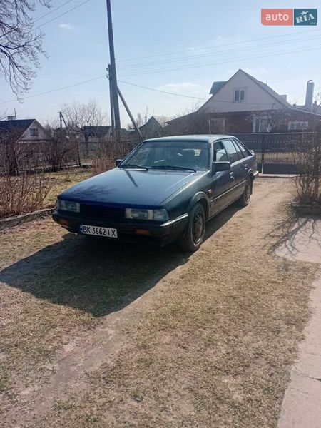 Хэтчбек Mazda 626 1986 в Ровно