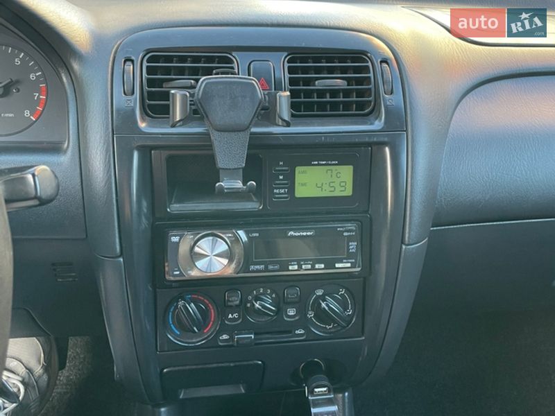 Хэтчбек Mazda 626 1998 в Львове