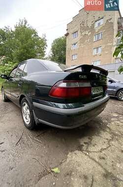 Седан Mazda 626 1998 в Чернівцях