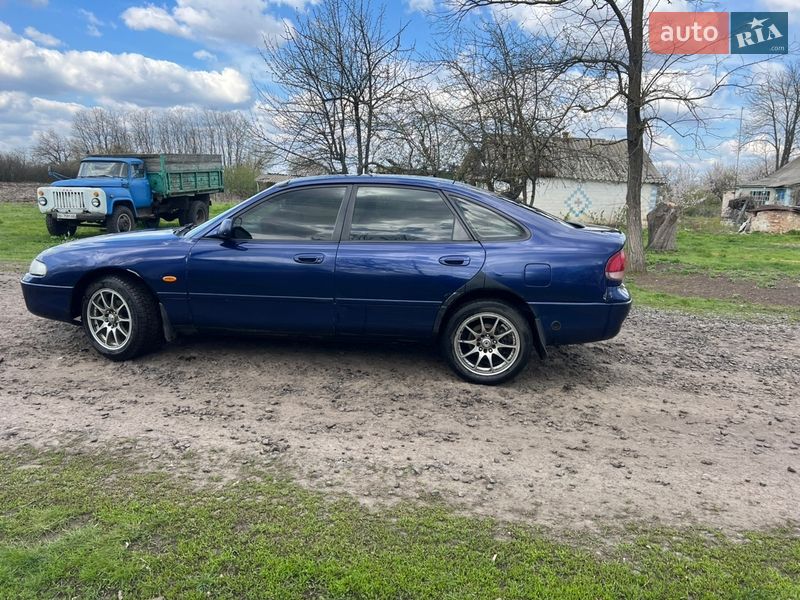Хетчбек Mazda 626 1997 в Кобеляках