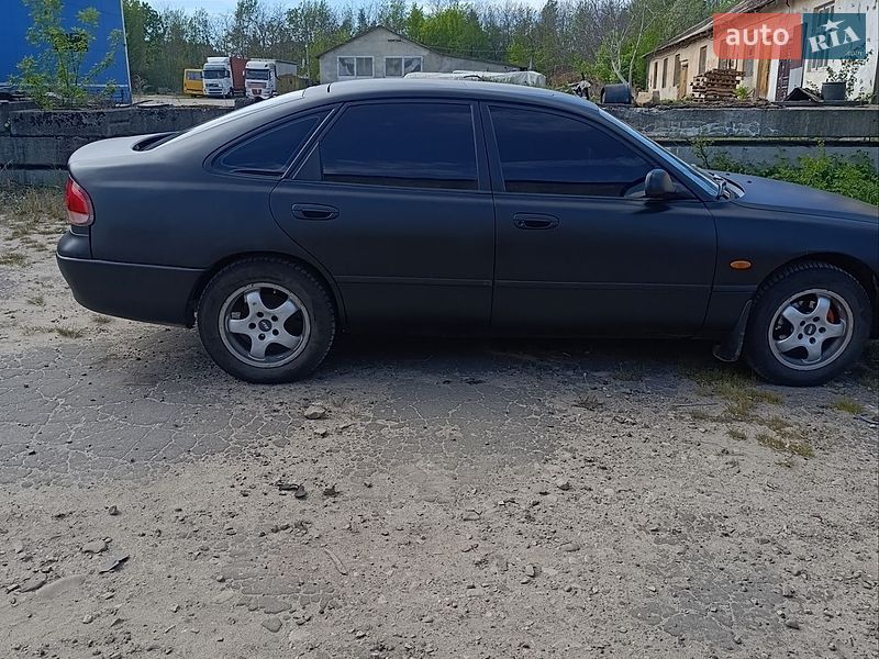 Хэтчбек Mazda 626 1992 в Яворове