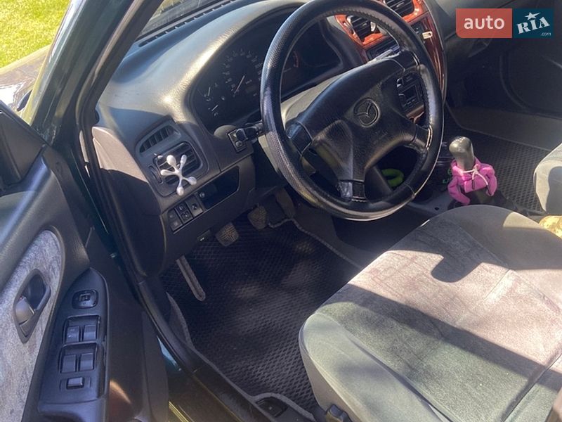 Хэтчбек Mazda 626 1997 в Ивано-Франково