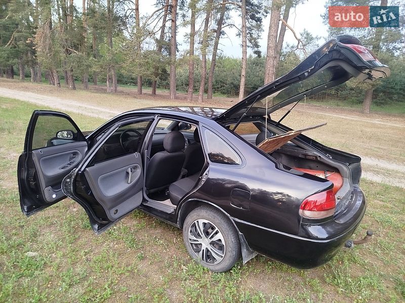 Хэтчбек Mazda 626 1992 в Черкассах