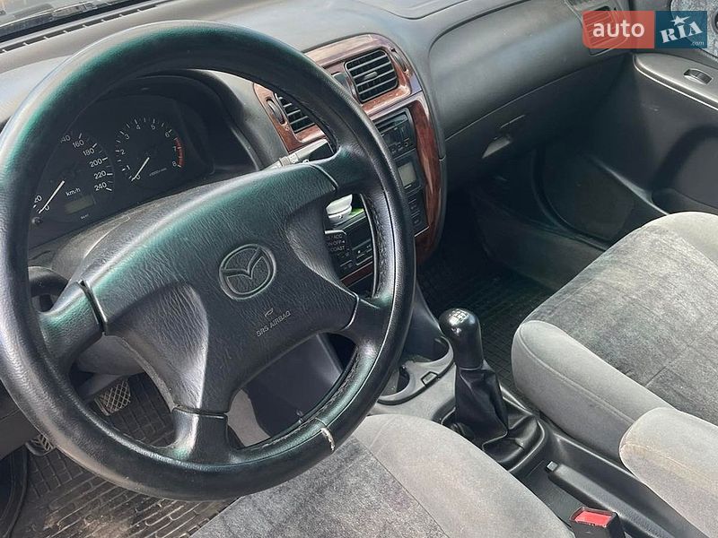 Хэтчбек Mazda 626 1998 в Вишневом