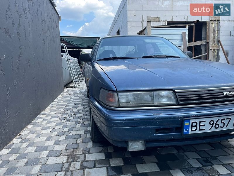 Хэтчбек Mazda 626 1987 в Николаеве