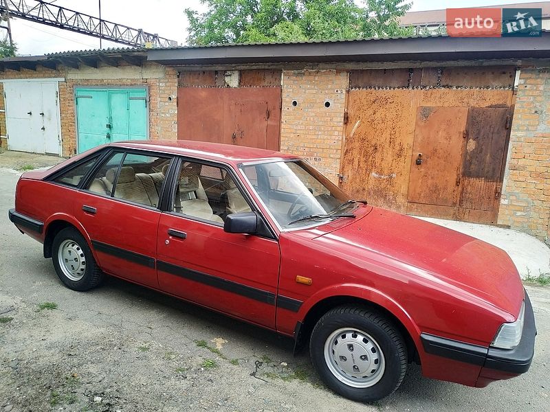 Хэтчбек Mazda 626 1986 в Хмельницком