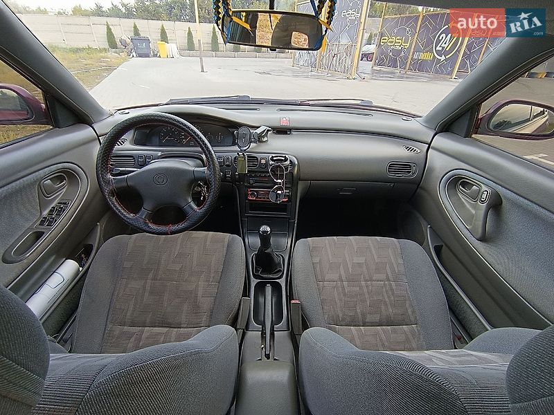 Хетчбек Mazda 626 1994 в Павлограді