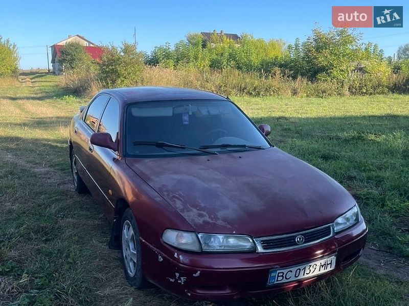 Седан Mazda 626 1992 в Жидачове