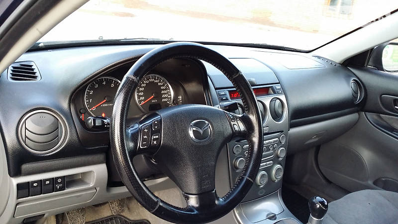 Седан Mazda 6 2003 в Кременчуге