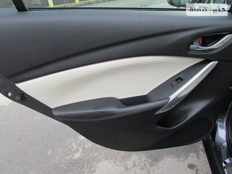 Седан Mazda 6 2014 в Ивано-Франковске