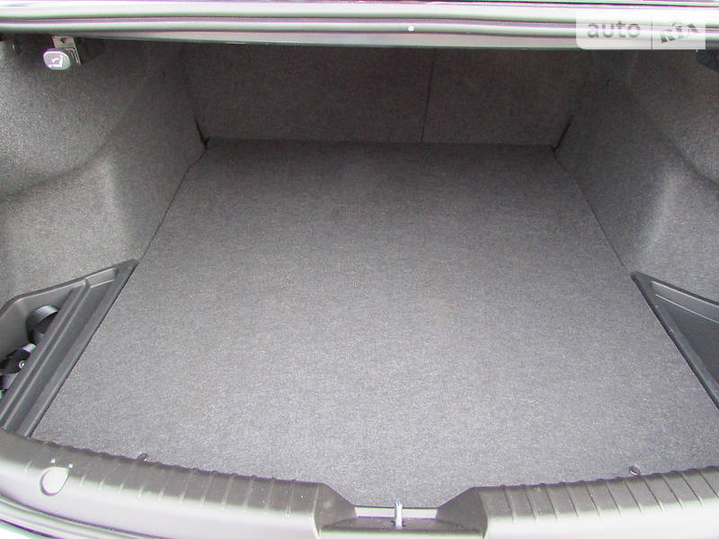 Седан Mazda 6 2014 в Ивано-Франковске