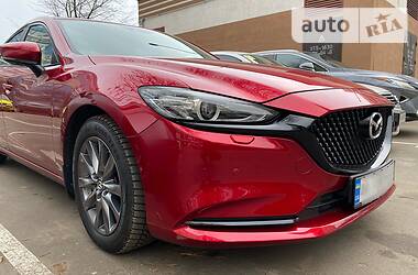 Седан Mazda 6 2018 в Киеве