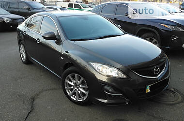 Лифтбек Mazda 6 2010 в Киеве