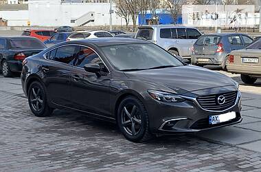 Седан Mazda 6 2016 в 