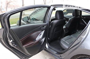 Седан Mazda 6 2015 в 