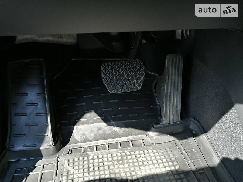 Седан Mazda 6 2018 в Чернівцях