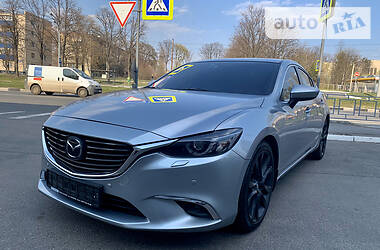 Седан Mazda 6 2015 в 