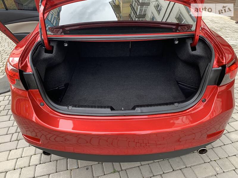 Седан Mazda 6 2015 в Івано-Франківську