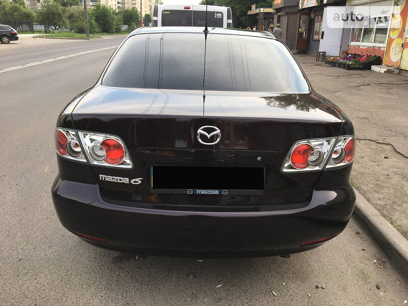 Седан Mazda 6 2004 в Луцьку