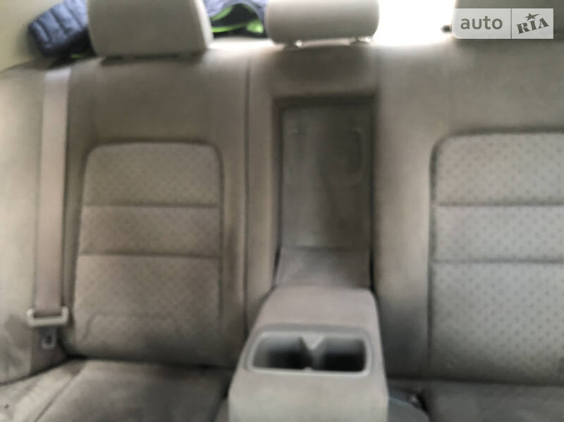Седан Mazda 6 2004 в Луцьку
