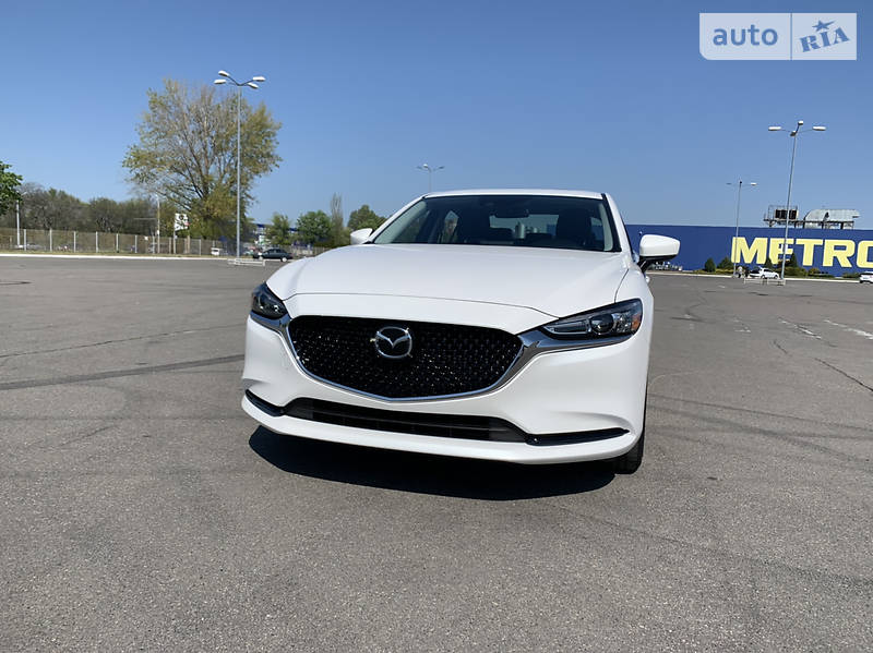 Седан Mazda 6 2018 в 