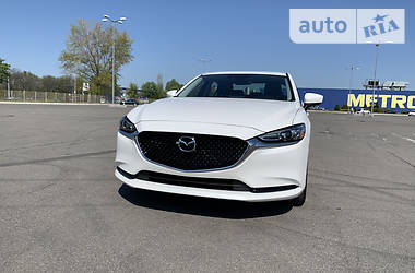 Седан Mazda 6 2018 в 