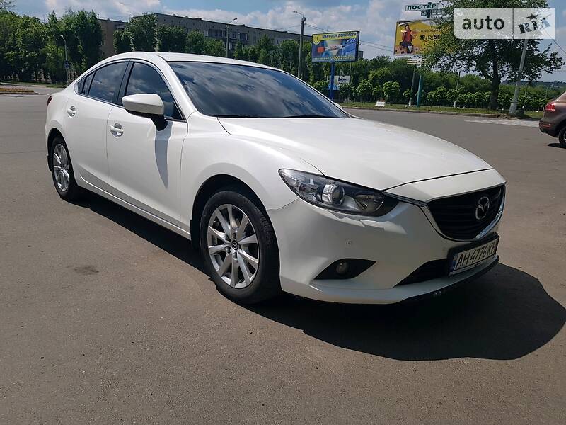 Седан Mazda 6 2015 в Ізюмі
