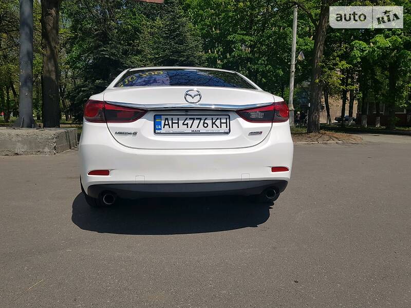 Седан Mazda 6 2015 в Ізюмі