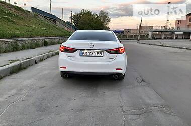 Седан Mazda 6 2014 в Житомире