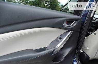 Седан Mazda 6 2016 в 
