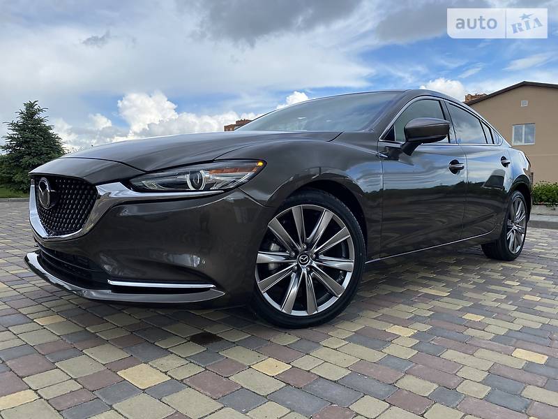 Седан Mazda 6 2018 в 