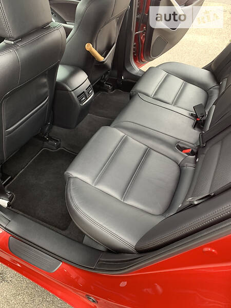 Седан Mazda 6 2016 в Києві