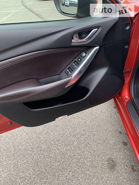 Седан Mazda 6 2016 в Києві