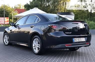 Седан Mazda 6 2010 в 