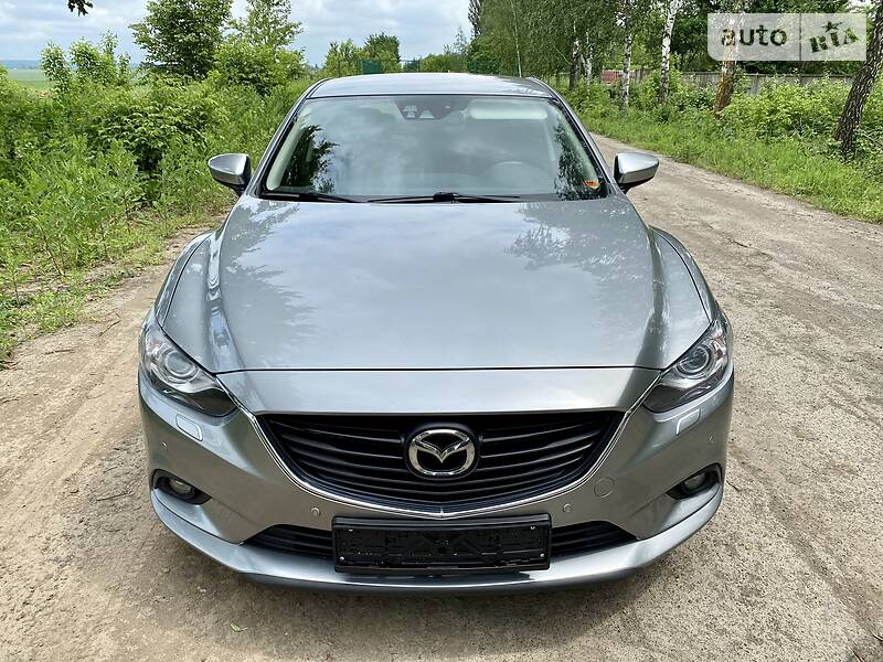 Седан Mazda 6 2014 в Луцке