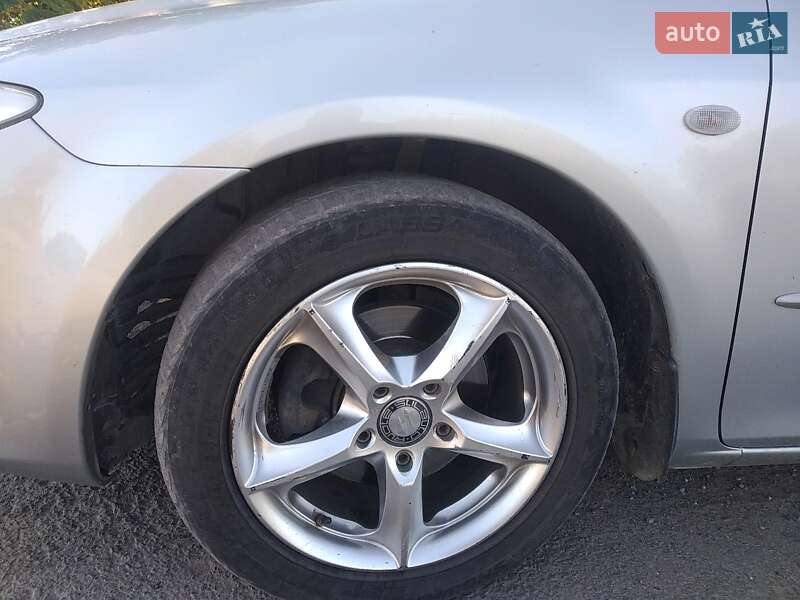 Седан Mazda 6 2005 в Гайвороне