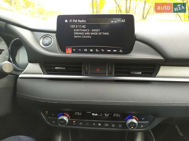 Седан Mazda 6 2018 в Днепре