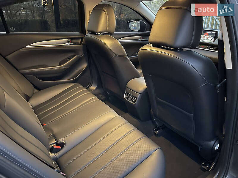 Седан Mazda 6 2020 в Киеве