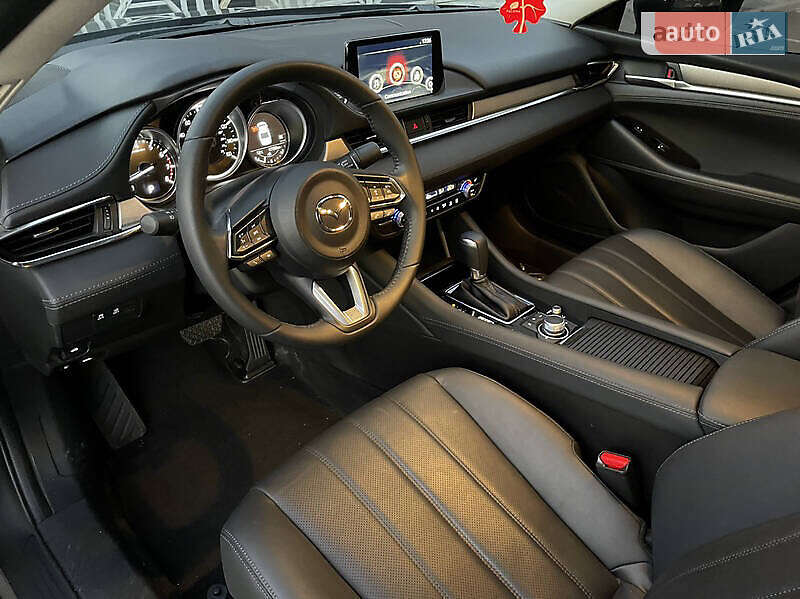 Седан Mazda 6 2020 в Киеве