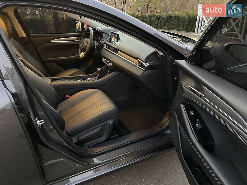 Седан Mazda 6 2020 в Киеве