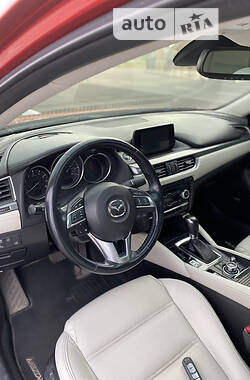 Седан Mazda 6 2015 в Дніпрі