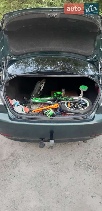 Седан Mazda 6 2003 в Запорожье