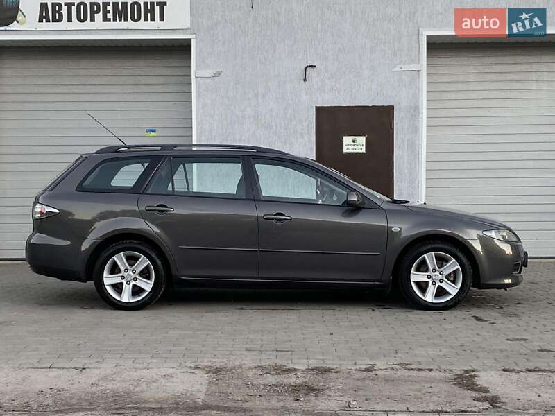 Универсал Mazda 6 2005 в Хороле
