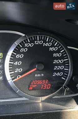 Седан Mazda 6 2006 в Береговому