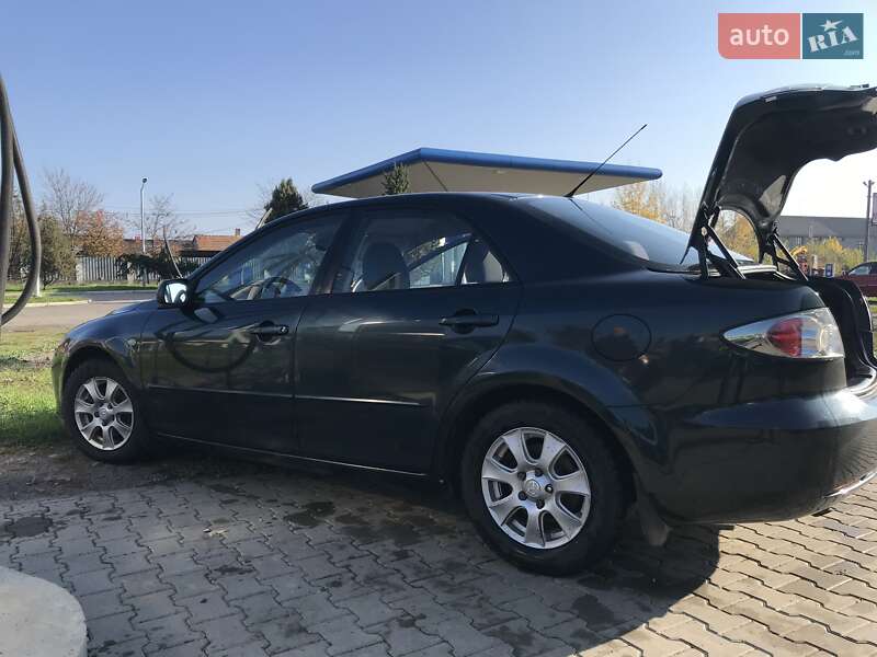 Седан Mazda 6 2006 в Берегово