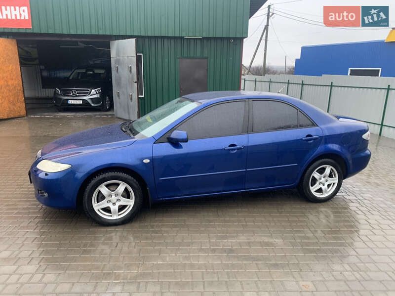 Седан Mazda 6 2002 в Добровеличковке