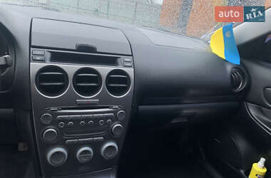 Седан Mazda 6 2002 в Добровеличківці