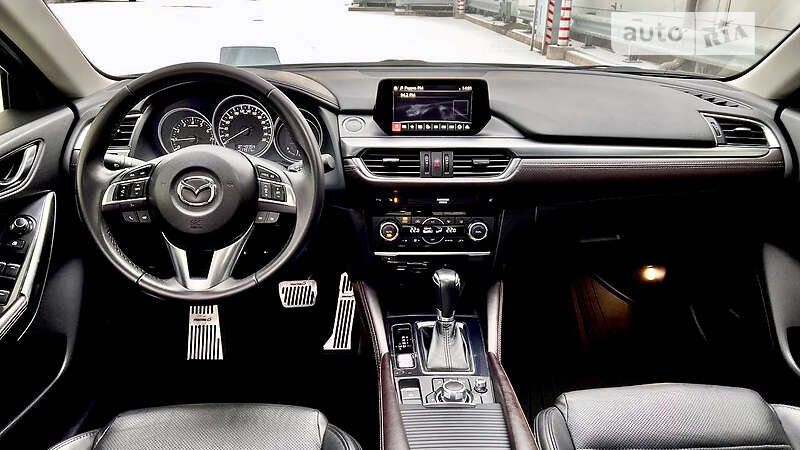 Седан Mazda 6 2016 в Киеве
